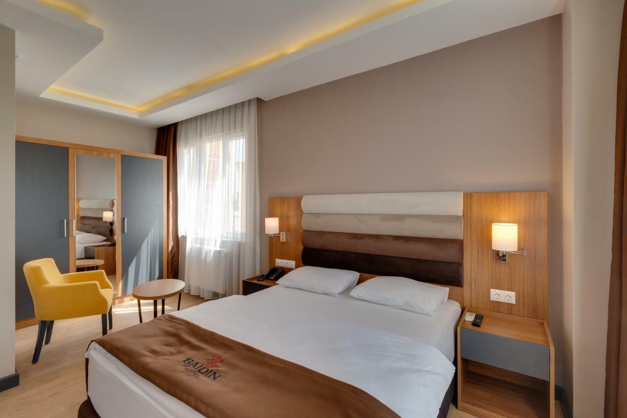 City Hotel Batumi Ngoại thất bức ảnh